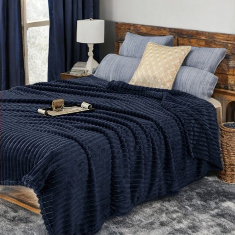Pătură bleumarin cu dungi 3D