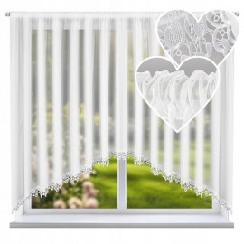 Perdea albă din voal, în arc, cu dantelă tip gipure 400x150 cm