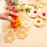 Formă de decupat biscuiţi şi sandvişuri Floare