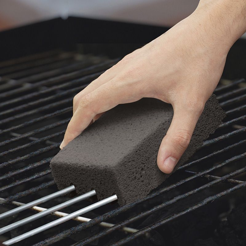 Piatră ponce pentru curăţarea grătarului şi a articolelor din metal