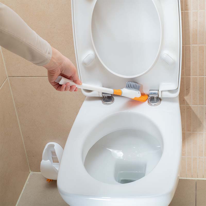 Perie pentru curăţarea vasului de toaletă Raţă