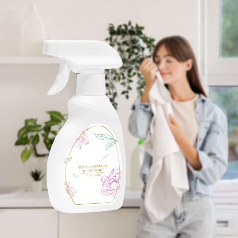 Spray pentru reîmprospătarea ţesăturilor Floral Fusion