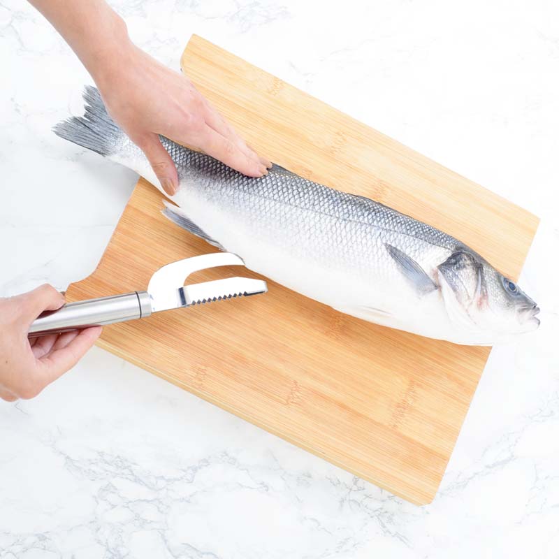 Cuţit de peşte multifuncţional
