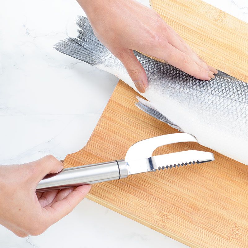 Cuţit de peşte multifuncţional