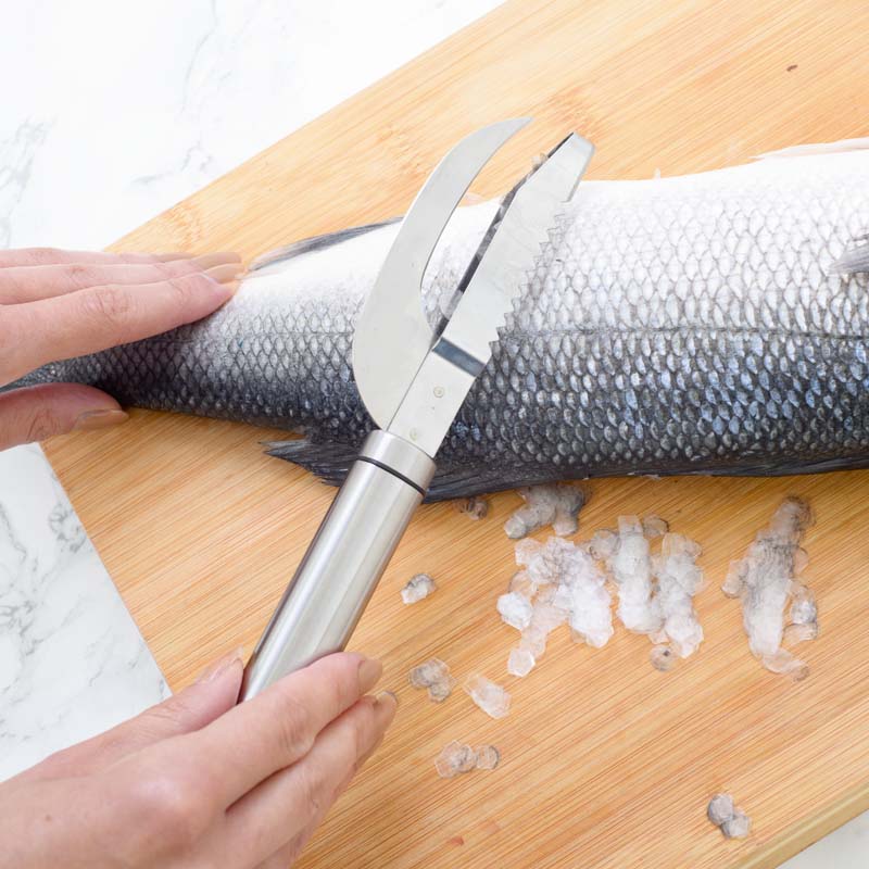 Cuţit de peşte multifuncţional
