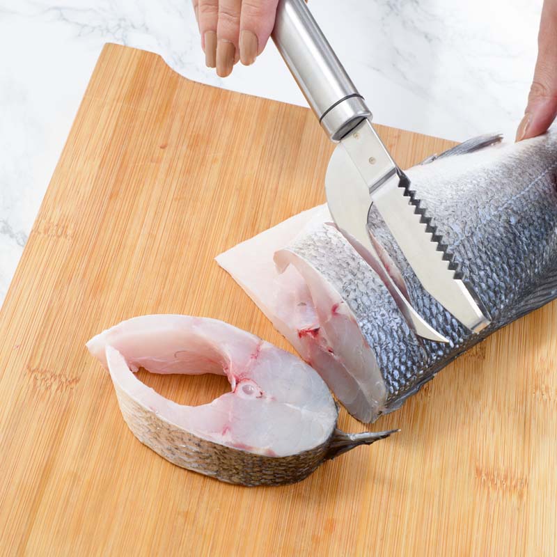 Cuţit de peşte multifuncţional