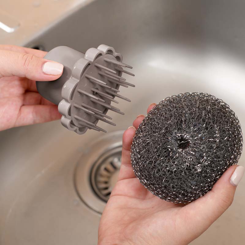 Perie cu inserţii detaşabile