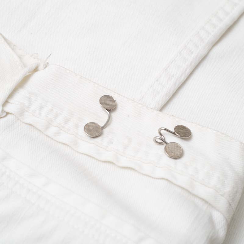 Agrafe pentru îngustarea pantalonilor şi a fustelor