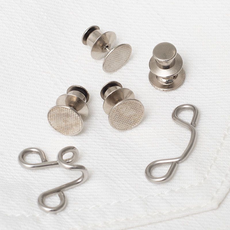 Agrafe pentru îngustarea pantalonilor şi a fustelor