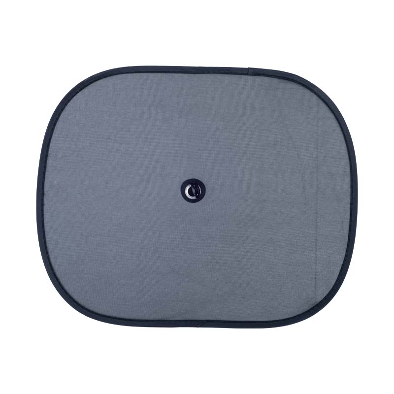 Paravan de protecţie pentru fereastra automobilului