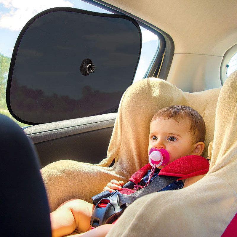 Paravan de protecţie pentru fereastra automobilului