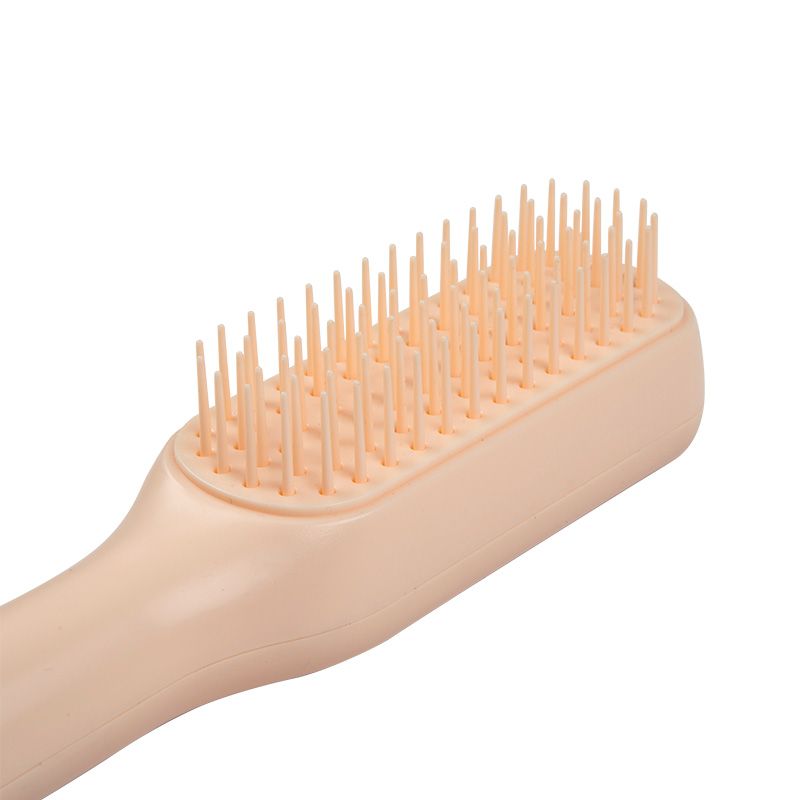 Perie de păr cu autocurăţare