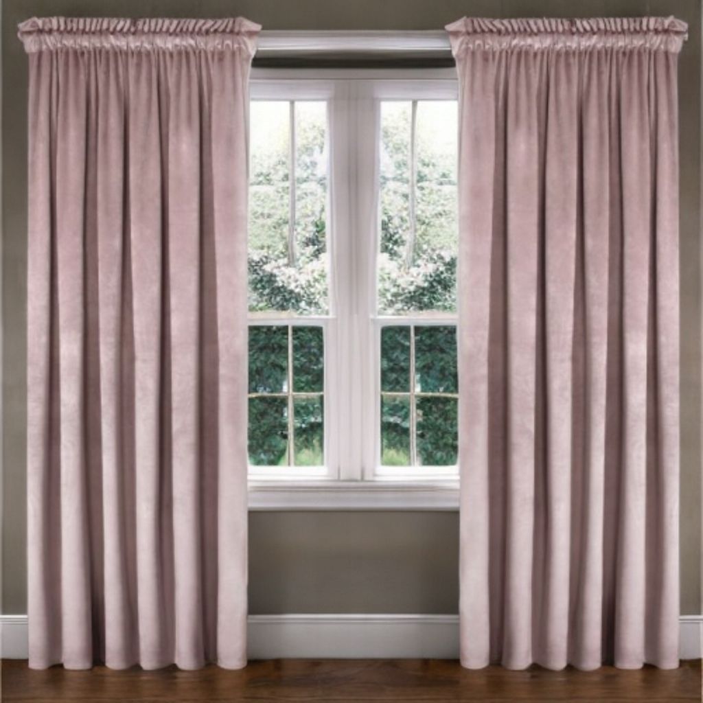 Draperie glamour din catifea roz pudrat 140 x 230 cm cu bandă (1 buc.)