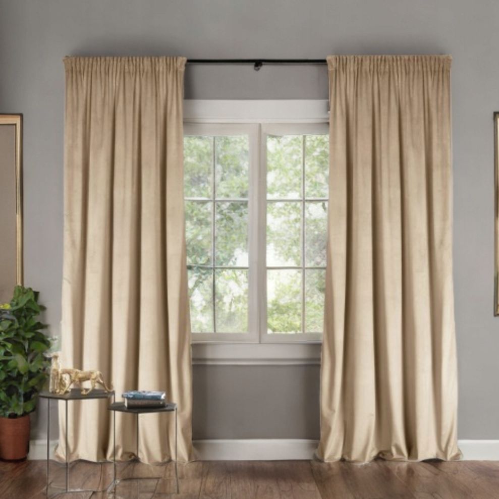 Draperie glamour din catifea bej 140 x 230 cm cu bandă (1 buc.)