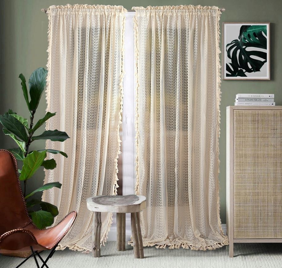 Draperie BOHO din dantelă 145x250 cm cu bandă de încrețire, 1 bucată