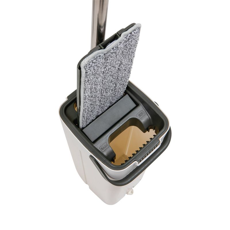 Mop plat cu storcător și găleată cu două compartimente