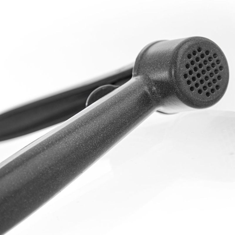 Presă de usturoi din aluminiu cu curățător