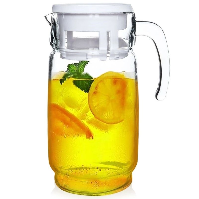 Carafă din sticlă cu capac