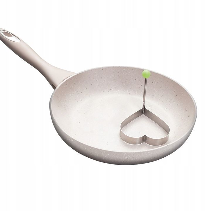 Formă pentru ouă prăjite inimă